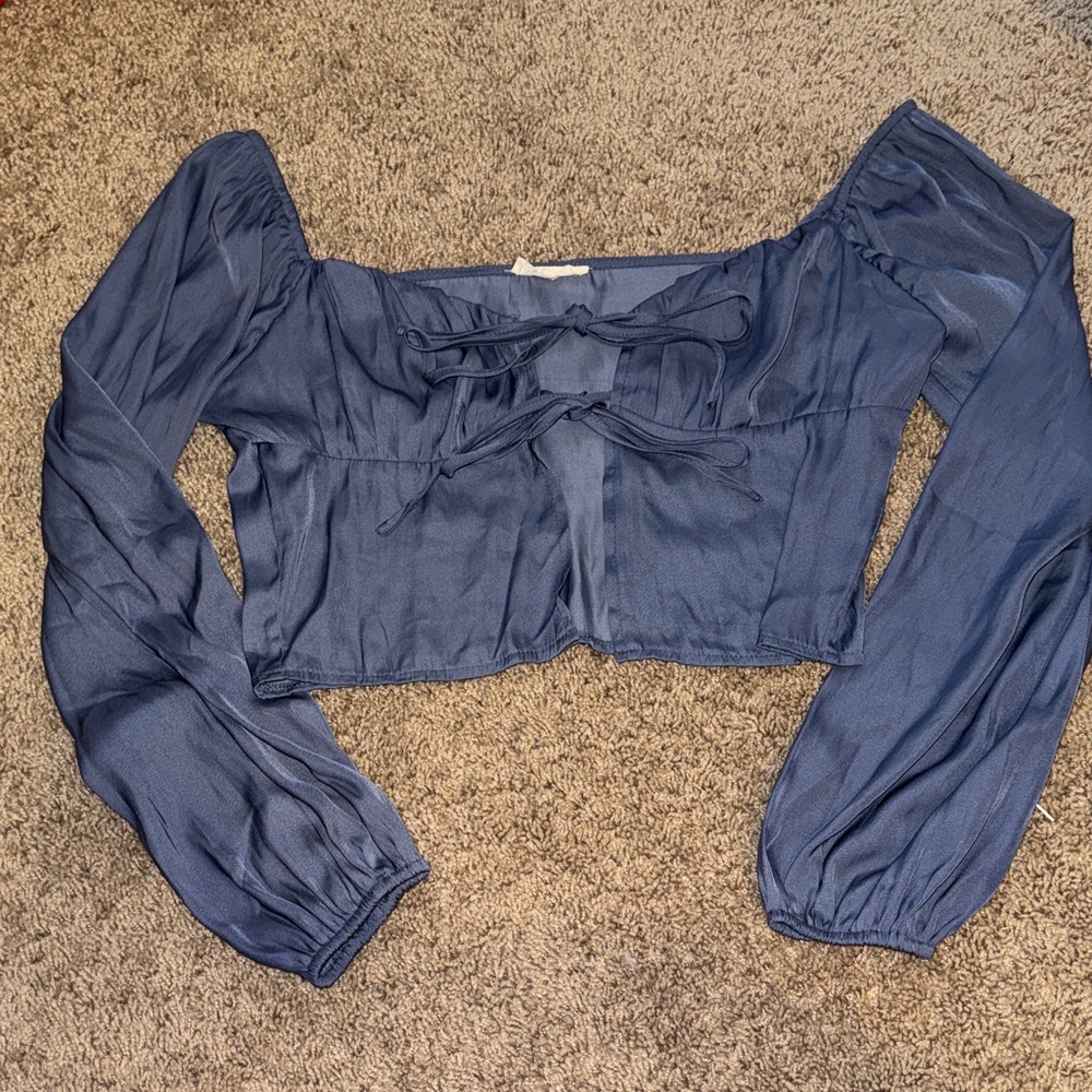 La Hearts Navy Blue Long-Sleeve Tie-Front Crop Top